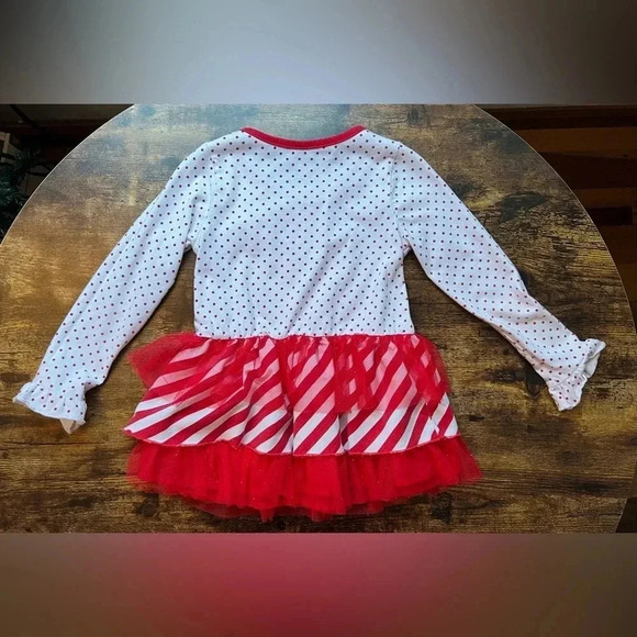 Toddler Santa dress. Size: 4 - Picture 7 of 13